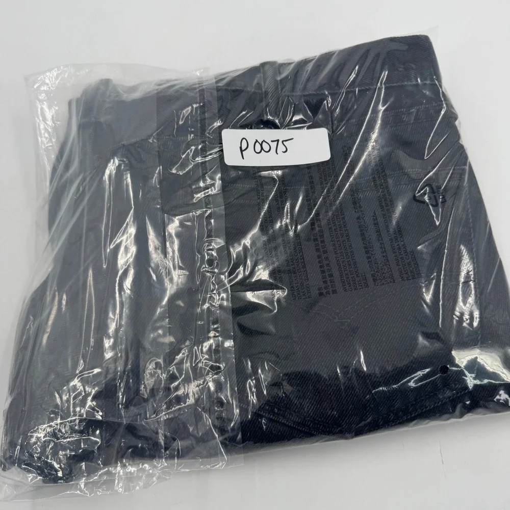 Levi's 505 Black Denim Jeans Classic Fit‎ Everyday Wear Pants 40 x 32